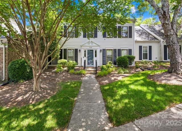Property at 7528 Red Oak Ln, Charlotte, NC 28226, 4 beds, 2.5 baths