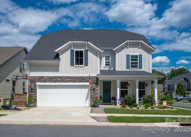 Property at 337 Dudley Dr, Fort Mill, SC 29715, 4 beds, 3 baths
