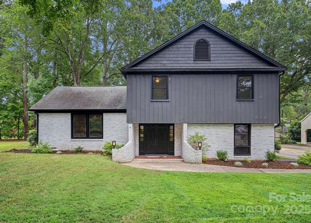 Property at 1108 Braeburn Rd, Charlotte, NC 28211, 4 beds, 2.5 baths