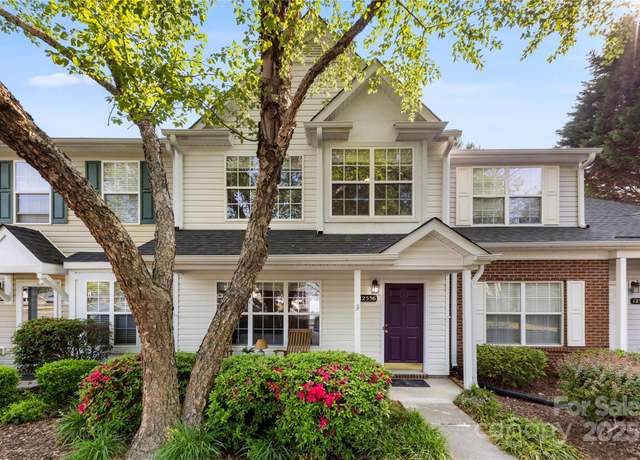 Property at 12536 Hennigan Place Ln, Charlotte, NC 28214, 3 beds, 2.5 baths