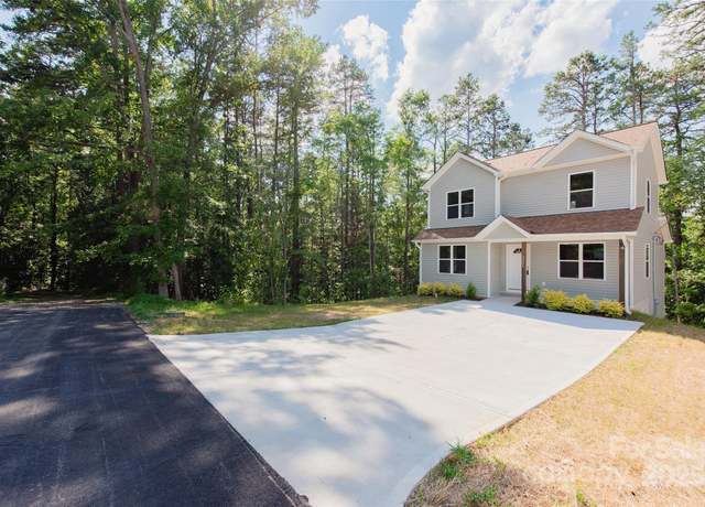 Property at 2206 Hillcrest Ave, Albemarle, NC 28001, 3 beds, 3 baths
