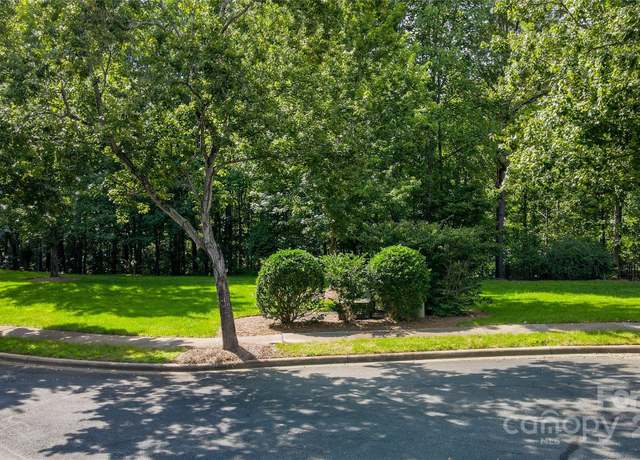 Property at 13008 Park Crescent Cir #85, Pineville, NC 28134