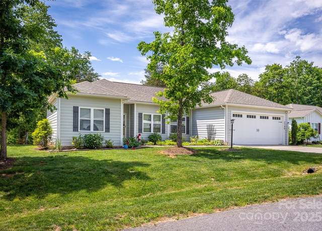 Property at 2146 Derby Ct, Morganton, NC 28655, 3 beds, 2 baths