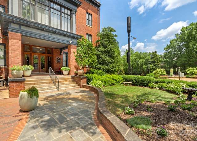 Property at 229 N Poplar St #10, Charlotte, NC 28202, 2 beds, 1 bath