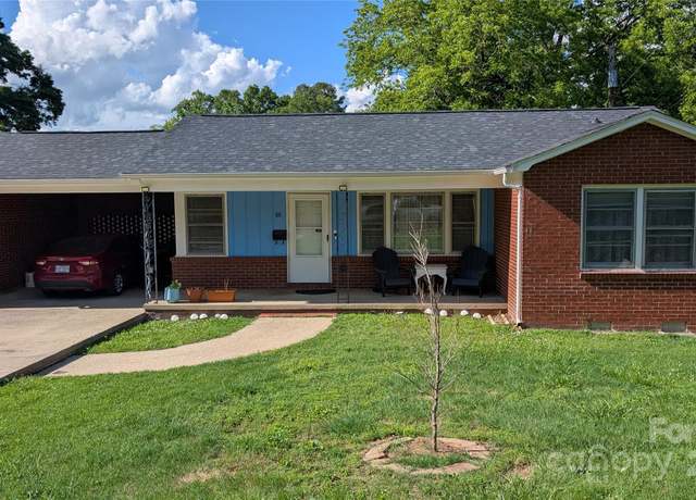 Property at 718 Dogwood Ave, Lincolnton, NC 28092, 2 beds, 1 bath