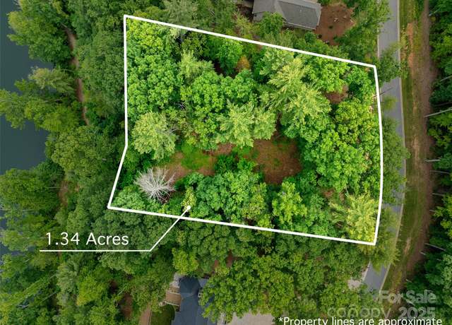 Property at 17 Hendrickson Ct #5016, Candler, NC 28715