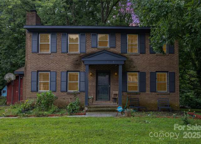 Property at 6821 David Ave, Charlotte, NC 28214, 4 beds, 2.5 baths