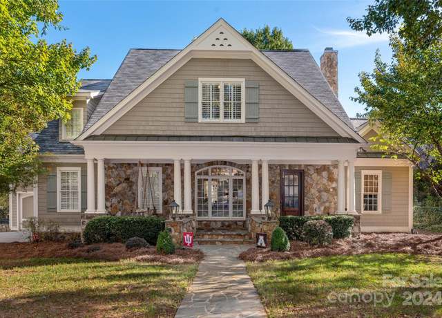 Property at 8432 Highgrove St, Charlotte, NC 28277, 4 beds, 4 baths