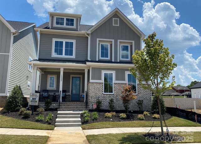 Property at 19044 Newburg Hill Rd, Davidson, NC 28036, 4 beds, 4.5 baths