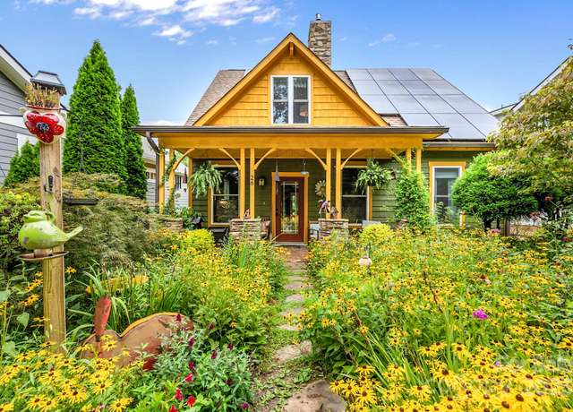 Property at 26 Destination Dr, Asheville, NC 28806, 3 beds, 2 baths