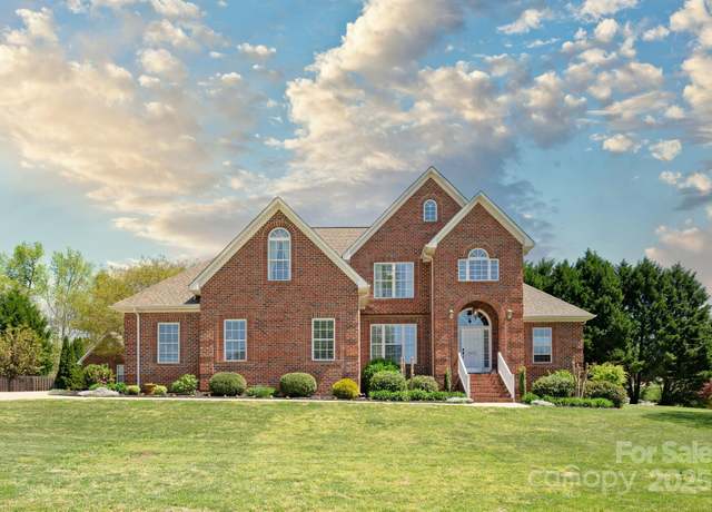 Property at 1103 Hillcrest Ridge Dr, Salisbury, NC 28146, 5 beds, 4.5 baths