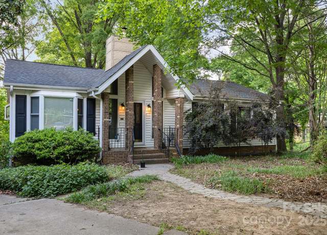 Property at 1407 Jodhpur Ct, Charlotte, NC 28212, 3 beds, 2 baths