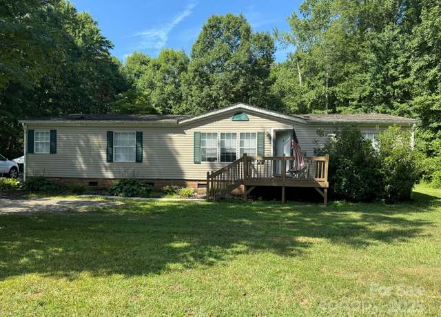 Property at 6840 Union Rd, Gastonia, NC 28056, 3 beds, 2 baths