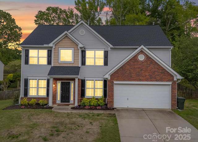 Property at 253 Memory Ln, Rock Hill, SC 29732, 4 beds, 2.5 baths