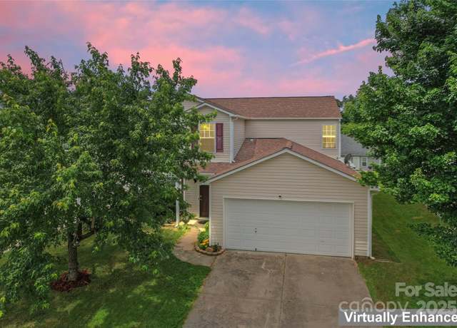 Property at 3996 Heather View Ln, Winston Salem, NC 27127, 4 beds, 2.5 baths