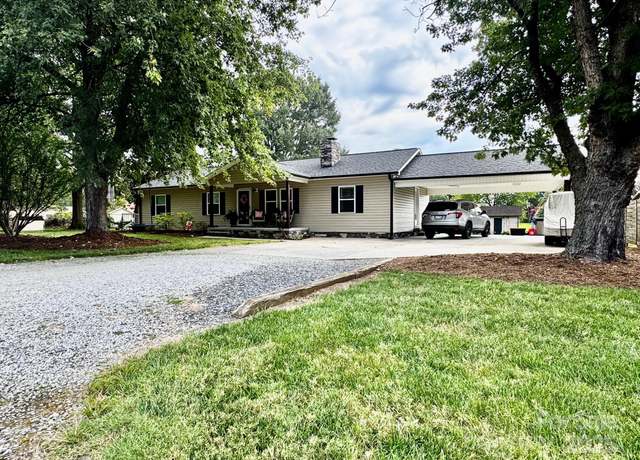 Property at 4722 Chapel Rd, Maiden, NC 28650, 3 beds, 2 baths