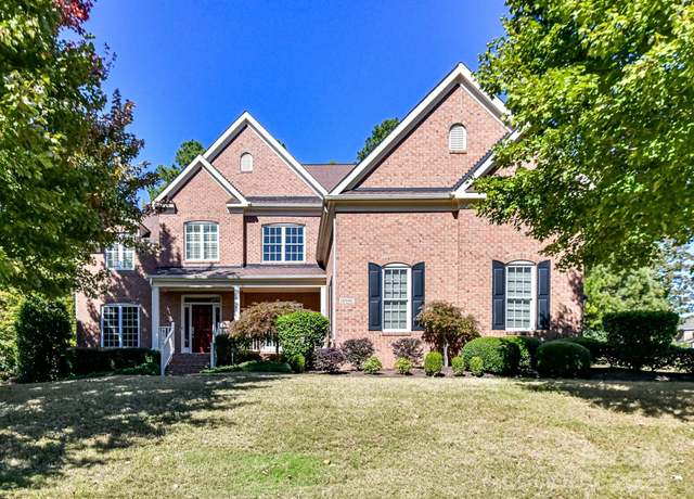 Property at 16506 Doves Canyon Ln, Charlotte, NC 28278, 4 beds, 2.5 baths