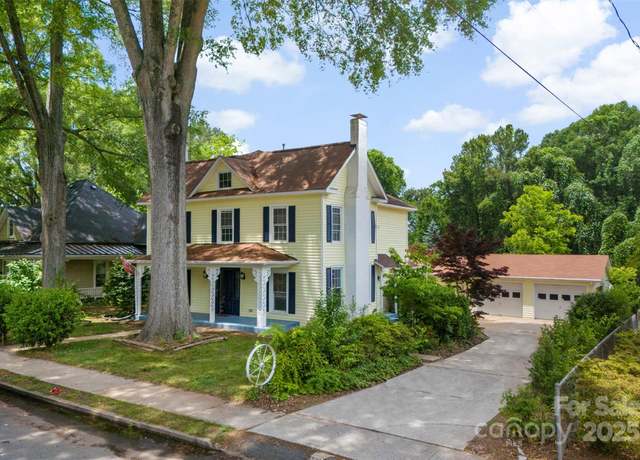 Property at 522 Alexander St, Statesville, NC 28677, 4 beds, 3 baths