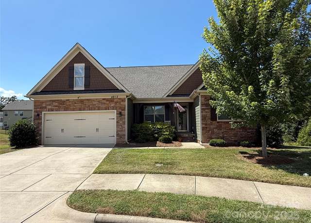 Property at 4812 Laymore Ln, Kannapolis, NC 28081, 3 beds, 2 baths
