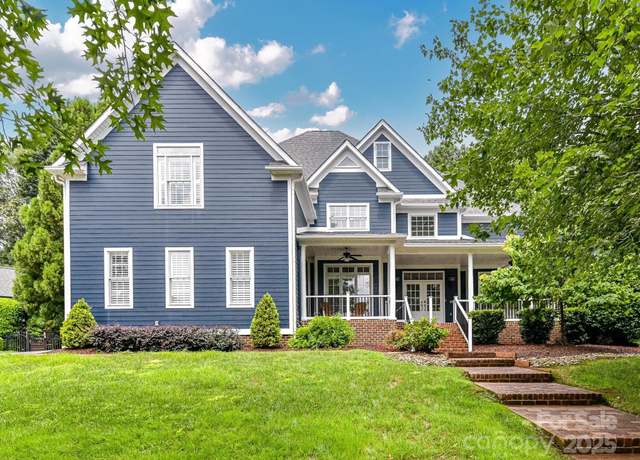 Property at 18517 Rollingdale Ln, Davidson, NC 28036, 6 beds, 5.5 baths