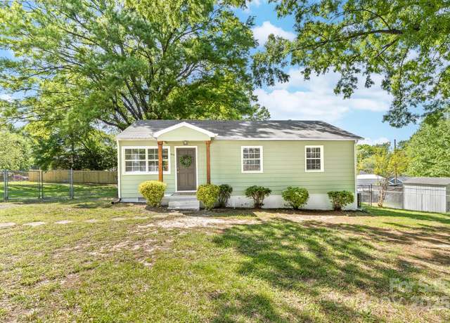 Property at 1905 Wood St, Gastonia, NC 28052, 3 beds, 1 bath