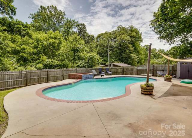 Property at 2666 Hill Ln, Gastonia, NC 28054, 4 beds, 2.5 baths