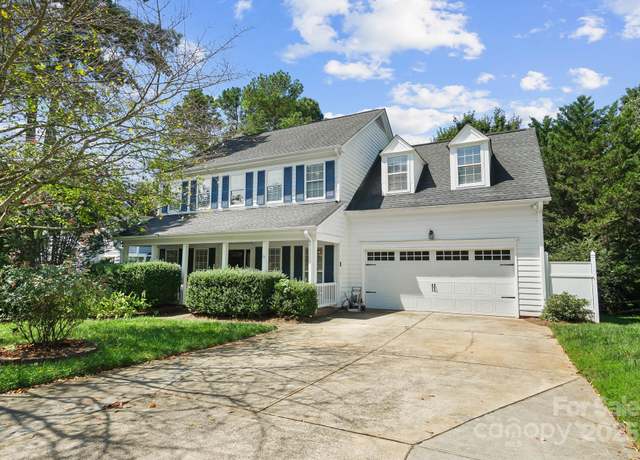 Property at 13011 Peacock Ln, Charlotte, NC 28215, 4 beds, 2.5 baths