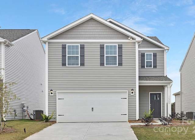 Property at 1053 20th Avenue Loop SE, Hickory, NC 28602, 4 beds, 2.5 baths