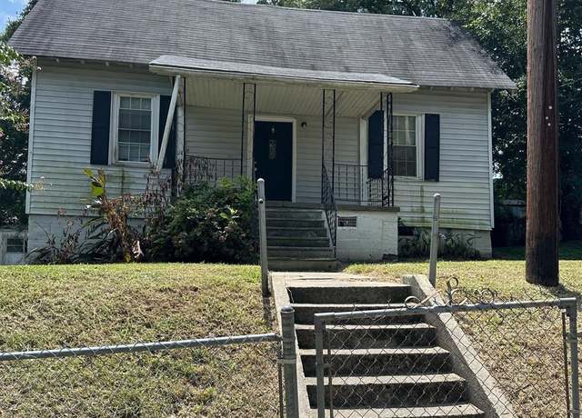 Property at 1019 W 5th Ave, Gastonia, NC 28052, 2 beds, 1.5 baths