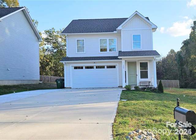 Property at 320 Lawrence Gray Rd, Charlotte, NC 28262, 3 beds, 2.5 baths