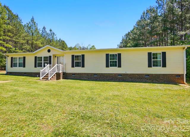 Property at 2784 Leadoff Rd, Lancaster, SC 29720, 5 beds, 3 baths