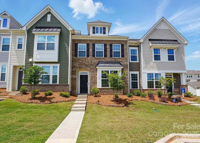 Property at 939 Cobbled Way, Fort Mill, SC 29715, 3 beds, 2.5 baths