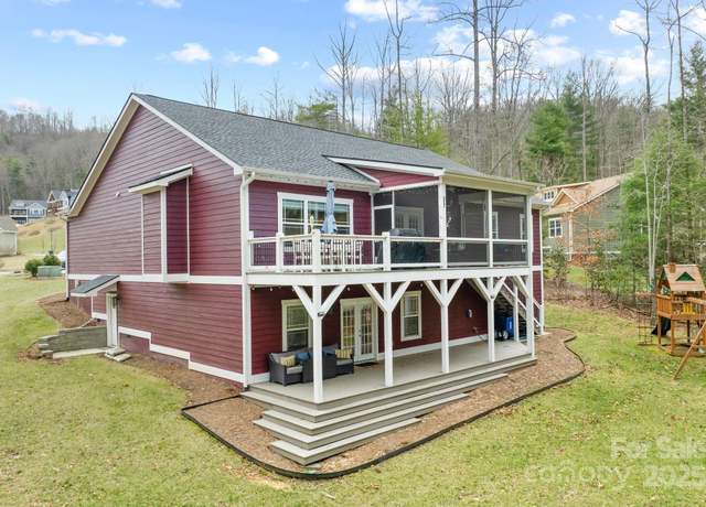 Property at 353 Olivet Ln, Fletcher, NC 28732, 3 beds, 3.5 baths