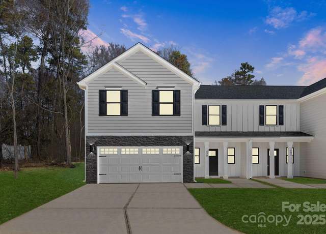 Property at 1604 Breezewood Dr, Charlotte, NC 28262, 4 beds, 2.5 baths