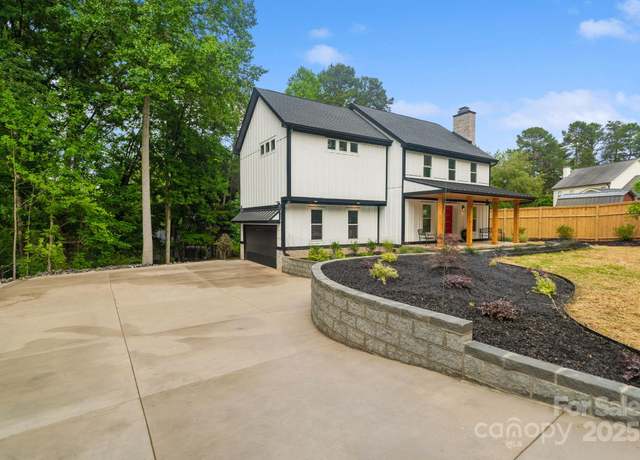 Property at 136 Digh Cir #4, Mooresville, NC 28117, 3 beds, 2.5 baths
