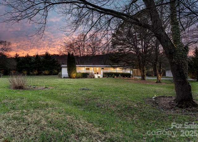 Property at 2 Shady Oak Ln, Arden, NC 28704, 4 beds, 2 baths