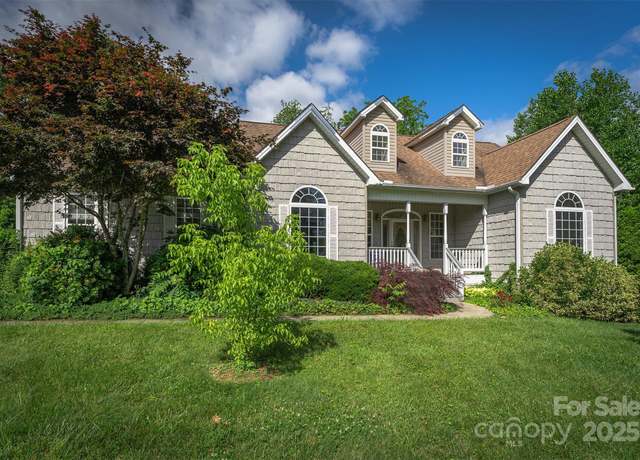 Property at 415 Kingfisher Ln, Mills River, NC 28759, 3 beds, 2 baths