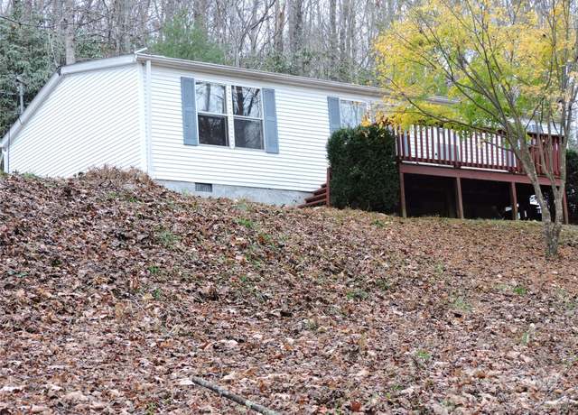 Property at 2271 Gouges Creek Rd, Spruce Pine, NC 28777, 3 beds, 2 baths