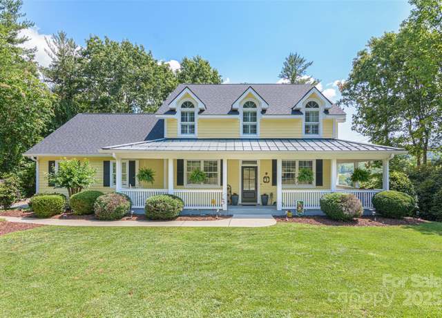 Property at 3 Chickadee Ln, Fairview, NC 28730, 4 beds, 4.5 baths