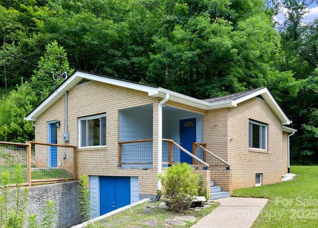 Property at 2396 Hwy 9 Hwy, Black Mountain, NC 28711, 3 beds, 1 bath