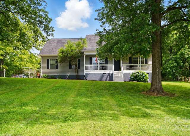 Property at 1621 California Rd, York, SC 29745, 3 beds, 2 baths