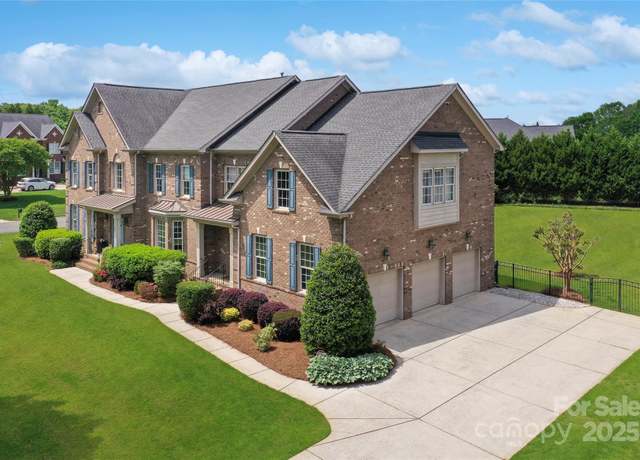 Property at 101 Stonehurst Ln, Waxhaw, NC 28173, 5 beds, 4.5 baths
