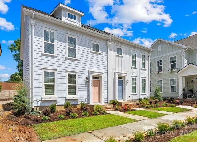 Property at 266 Gilead Rd, Huntersville, NC 28078, 3 beds, 2.5 baths