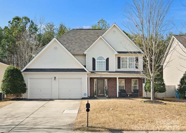 Property at 3865 Parkers Ferry Rd, Fort Mill, SC 29715, 4 beds, 2.5 baths