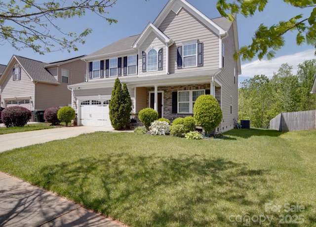 Property at 848 Wingthorn Rose Dr, Gastonia, NC 28056, 4 beds, 2.5 baths