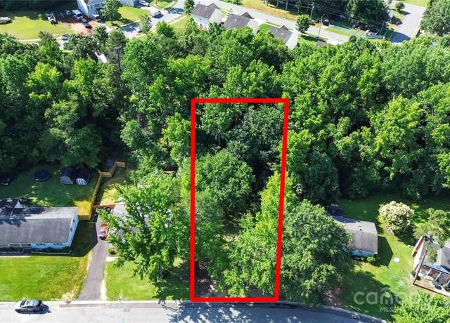Property at 6140 Mayridge Dr, Charlotte, NC 28215