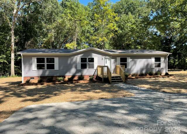 Property at 1675 Minnie Ln, Rock Hill, SC 29732, 4 beds, 2 baths