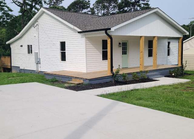 Property at 1018 Union St, Maiden, NC 28650, 3 beds, 2 baths