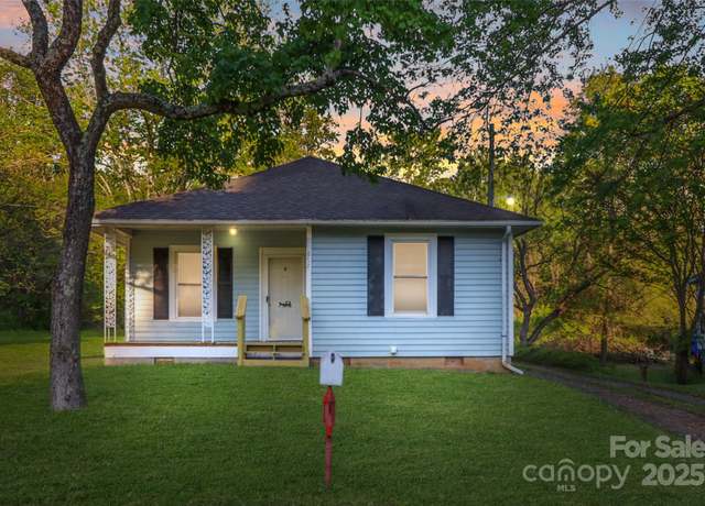 Property at 872 Wellman St, Gastonia, NC 28054, 2 beds, 1 bath