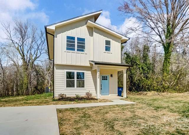 Property at 709 Catawba St, Lincolnton, NC 28092, 3 beds, 2.5 baths